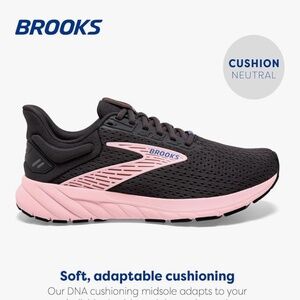 Women’s brooks running shoes